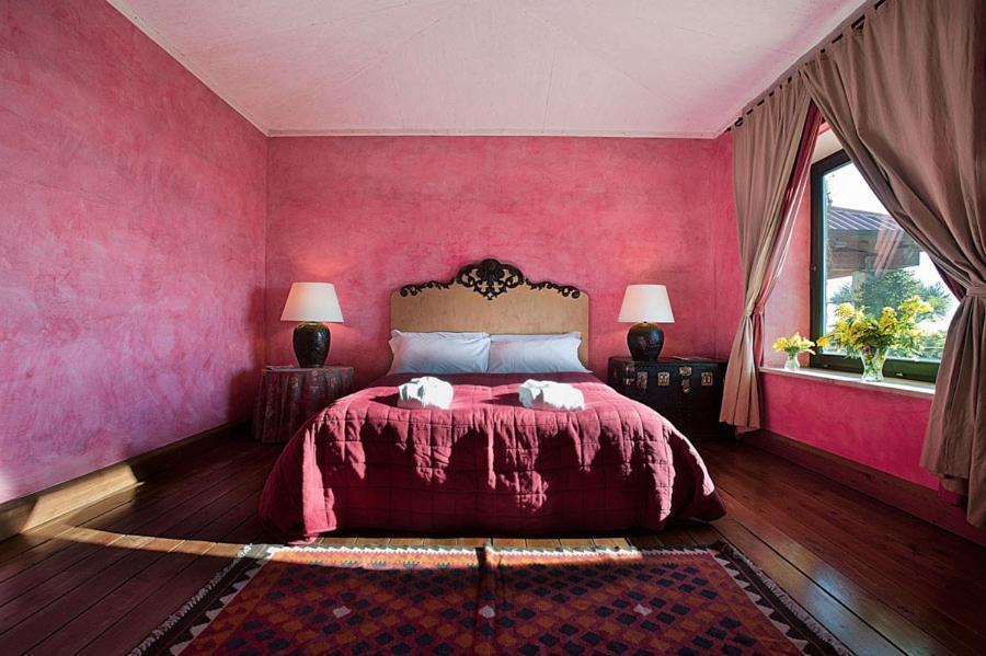 L'Isola Di Rosa - Relais & Hotel Di Charme Черветере Экстерьер фото