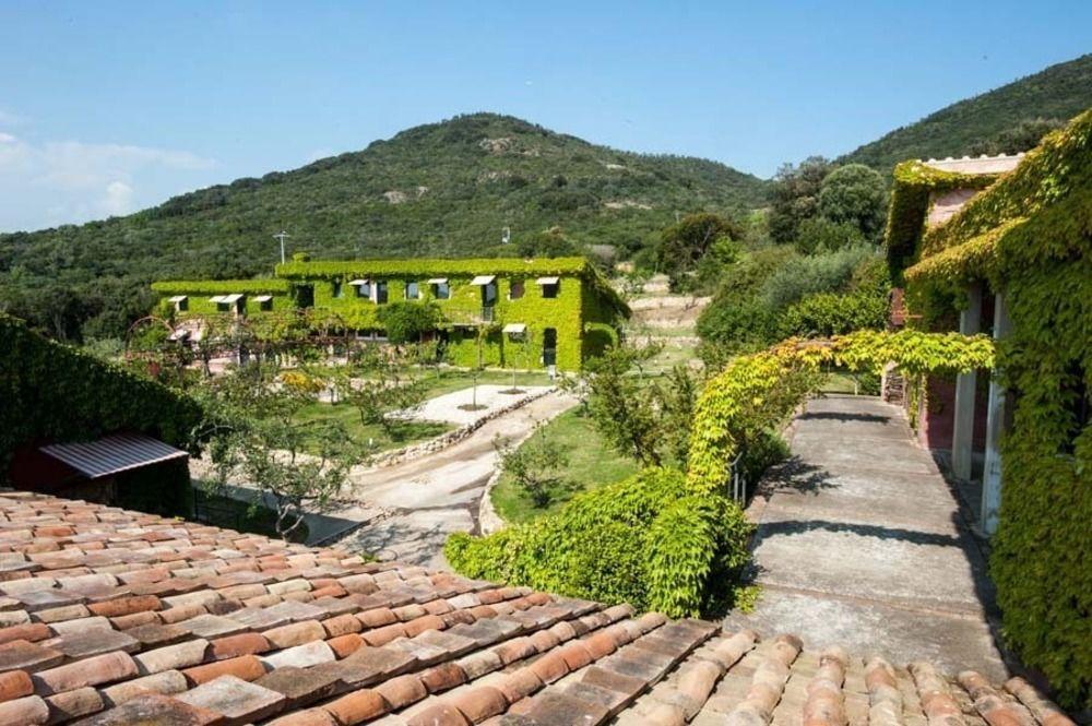 L'Isola Di Rosa - Relais & Hotel Di Charme Черветере Экстерьер фото
