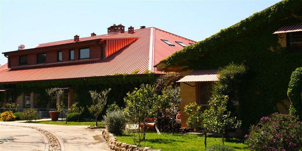 L'Isola Di Rosa - Relais & Hotel Di Charme Черветере Экстерьер фото
